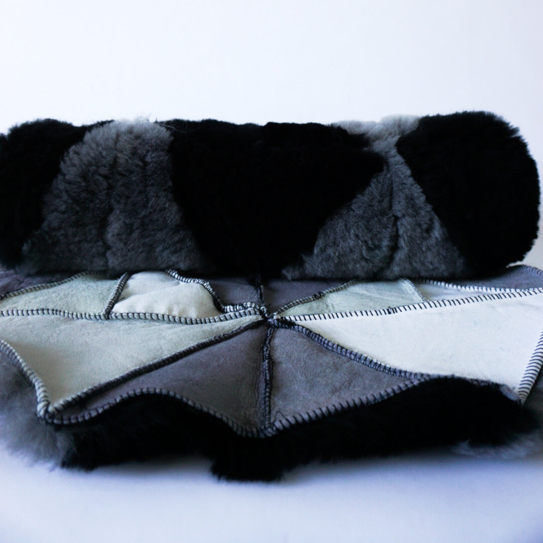 Pure Australian Sheepskin Wool Kitty Bedding Plush Fleece for Small Pet.